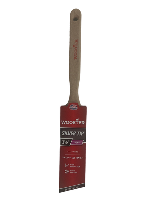 Wooster Silver Tip 1-1/2 in. W Angle Paint Brush